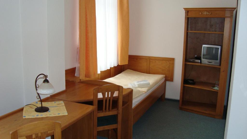 Hotel Krakonos Trutnov Chambre photo